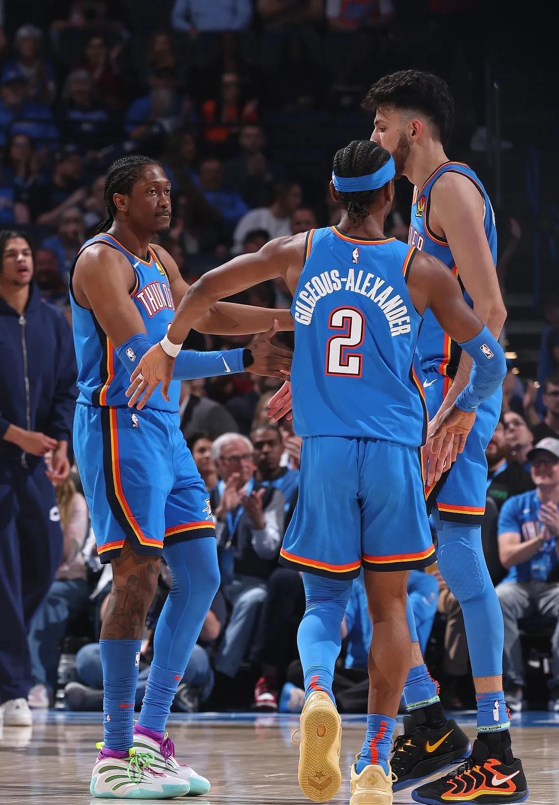 mksportsNBA季后赛赛程吃紧，明尼苏达森林狼今晨外线爆发，引发热议，阵容厚度经受考验的简单介绍